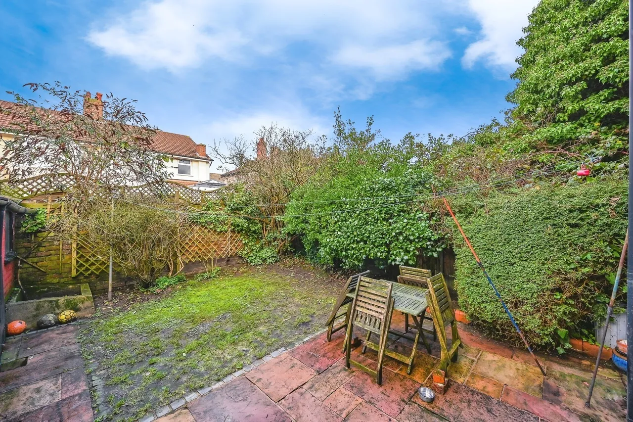 Kingsway, Waterloo, L22, photo 13