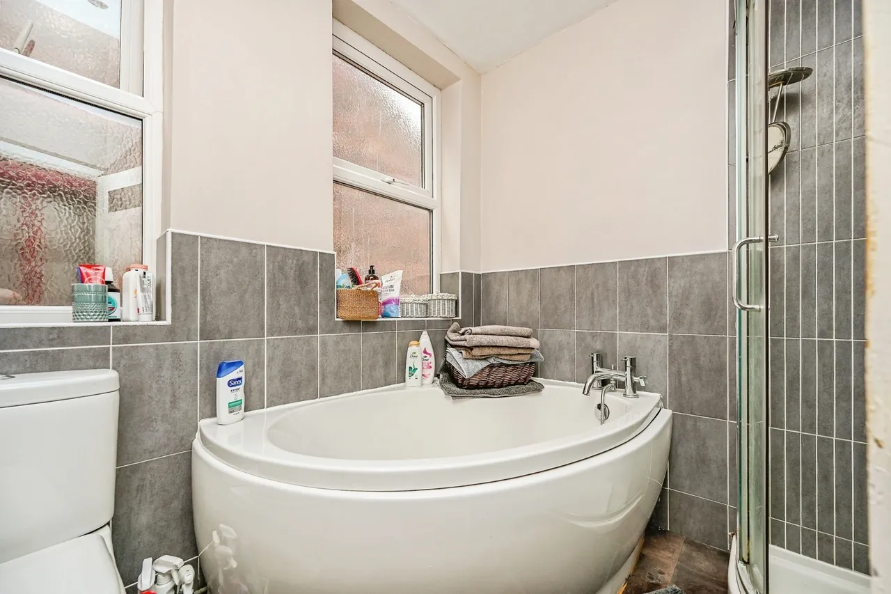 Kingsway, Waterloo, L22, photo 8