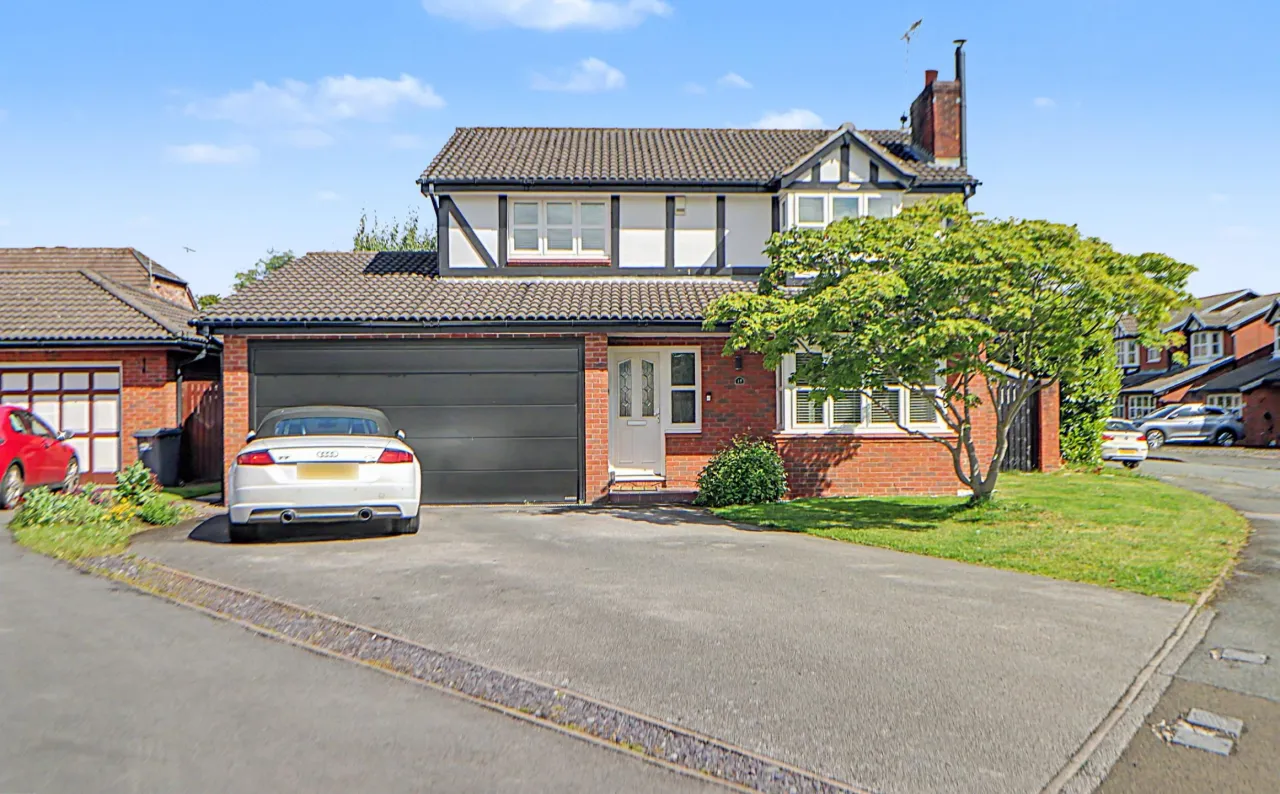 4 bed property for sale, Padston Drive, Alsager