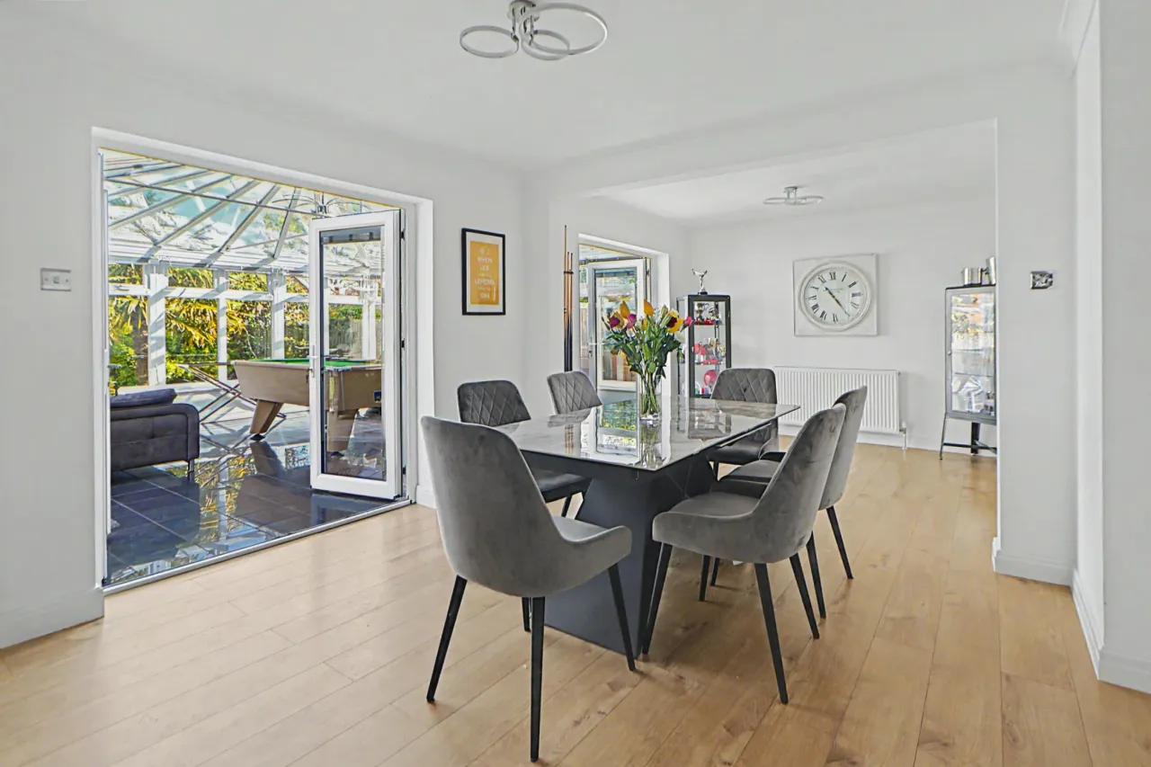 Padston Drive, Alsager, photo 4