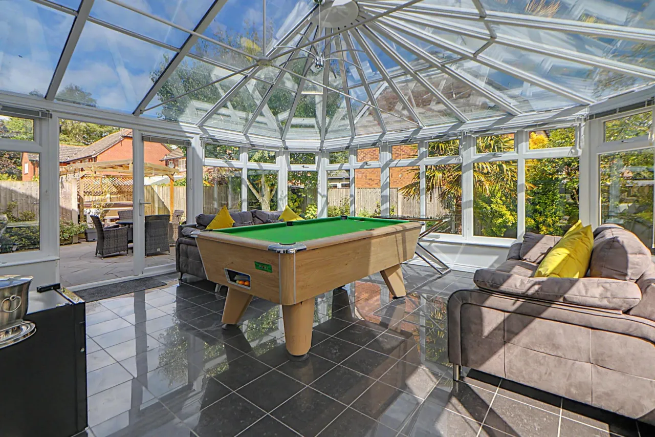 Padston Drive, Alsager, photo 5