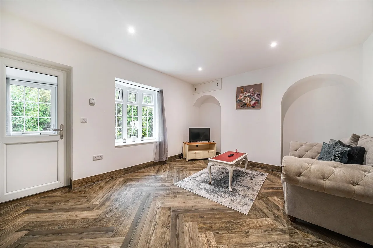 Parkgate Road, Orpington, Kent, BR6, photo 8