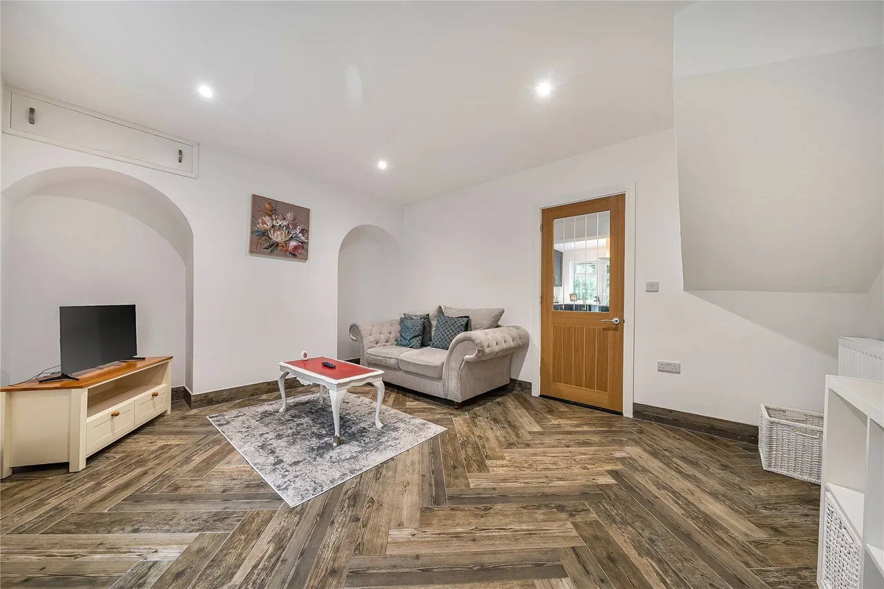 Parkgate Road, Orpington, Kent, BR6, photo 24