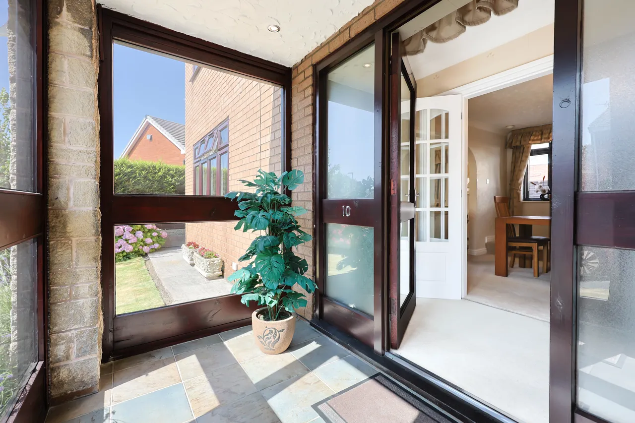 Bleakledge Grove, Hindley, photo 2