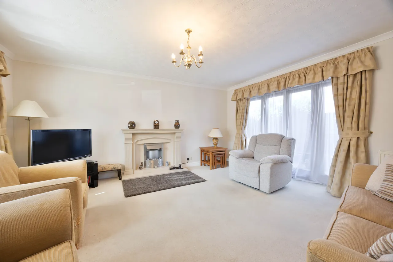 Bleakledge Grove, Hindley, photo 4