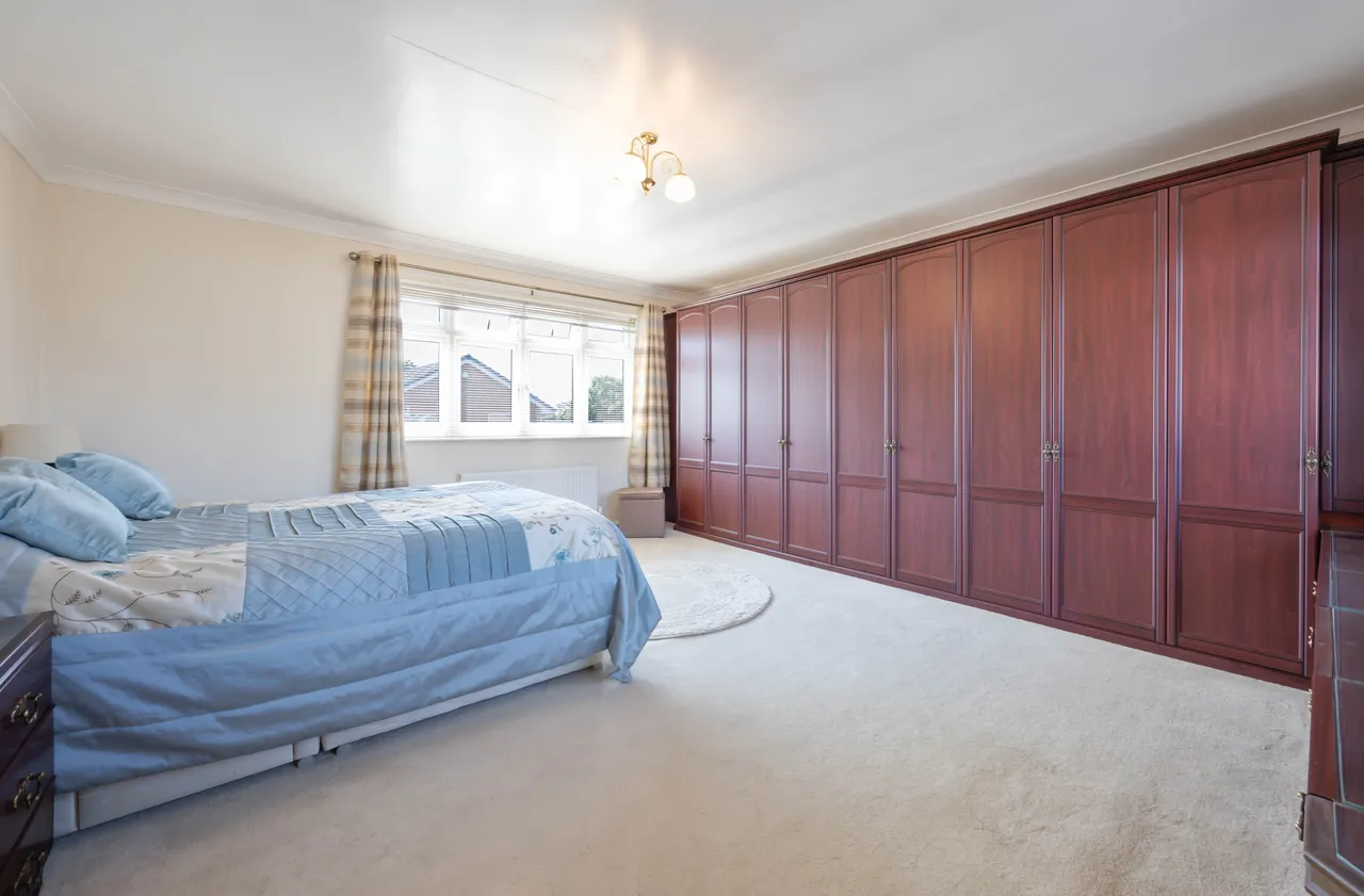 Bleakledge Grove, Hindley, photo 14