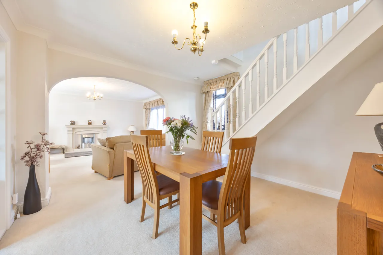 Bleakledge Grove, Hindley, photo 7