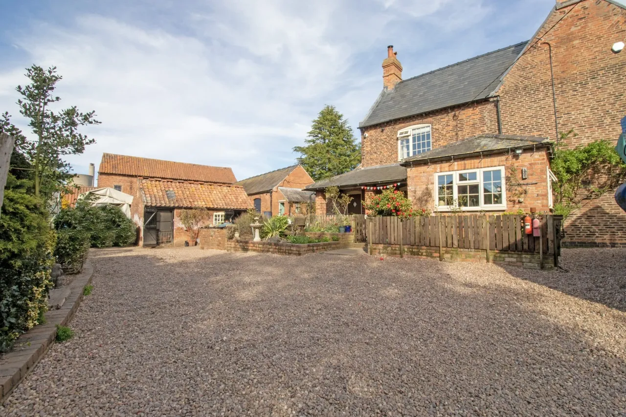 Station View Farm North Street, Sturton-Le-Steeple, DN22, photo 32