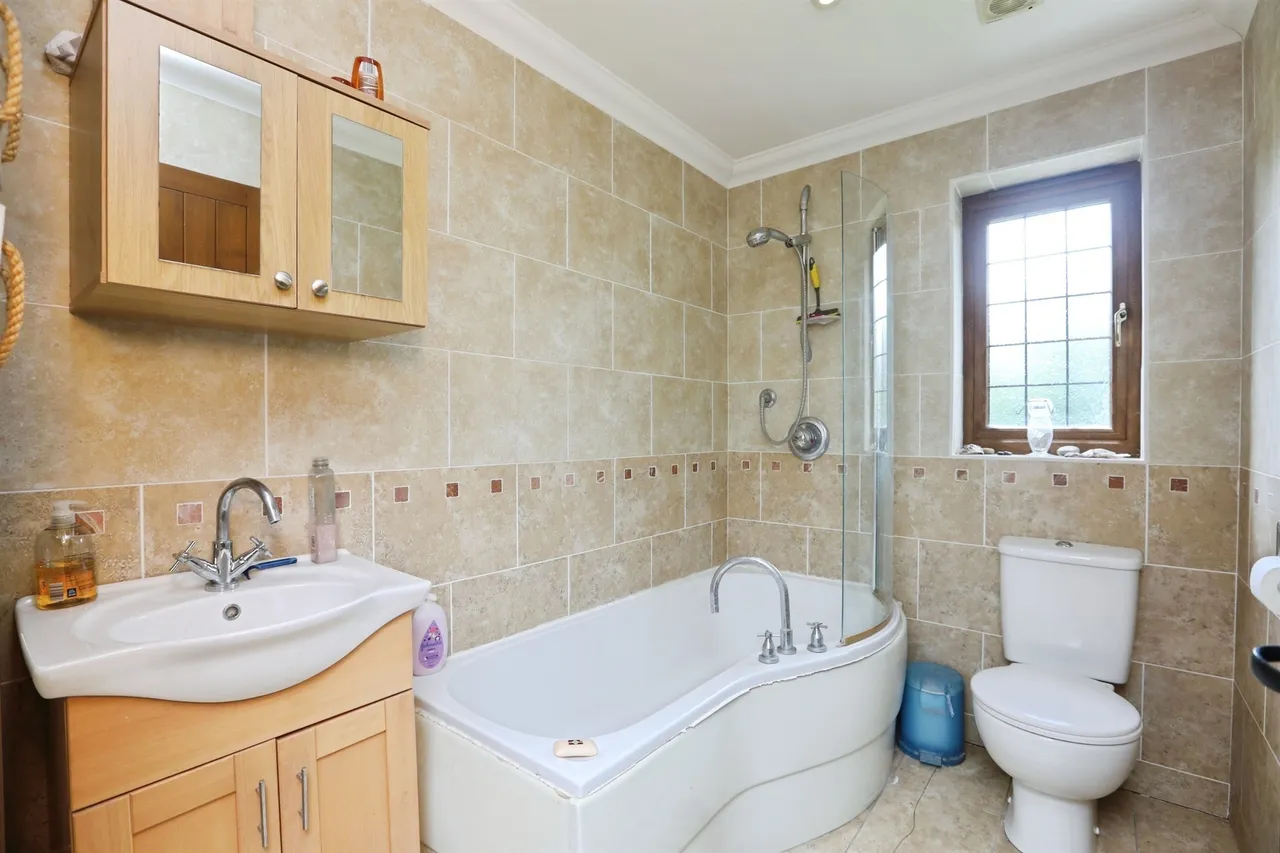 Scarborough Drive, Minster On Sea, Sheerness, photo 12