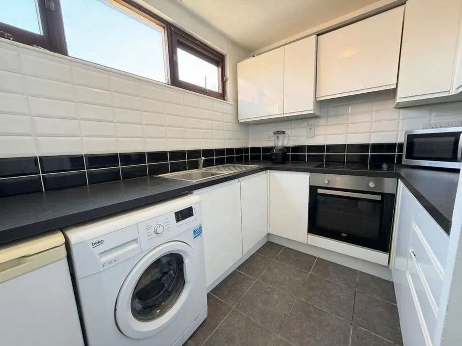 Whitehall Road, Uxbridge, UB8, photo 6