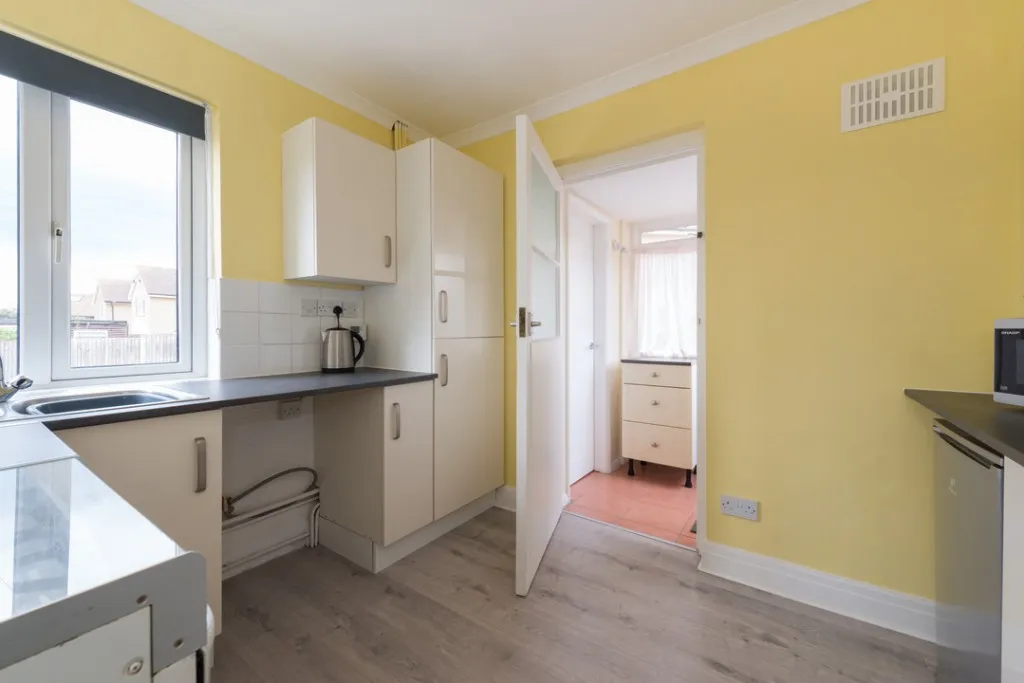 Walmer Road, Whitstable, photo 6