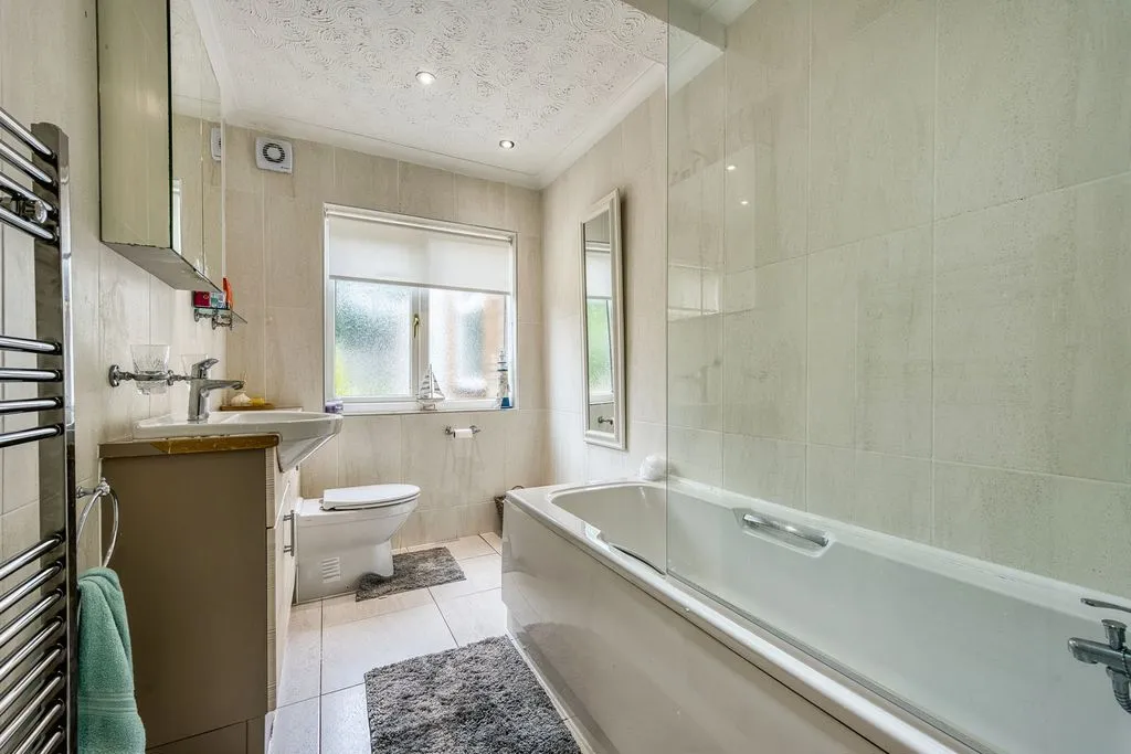 Walsall Road, Great Wyrley, WS6, photo 17