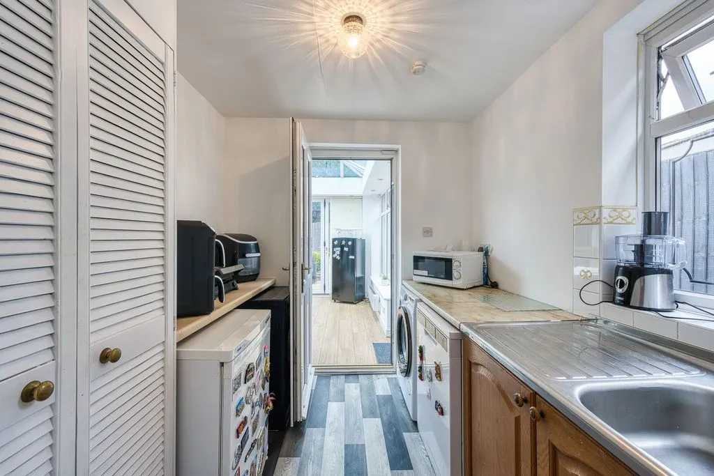 Walsall Road, Great Wyrley, WS6, photo 24