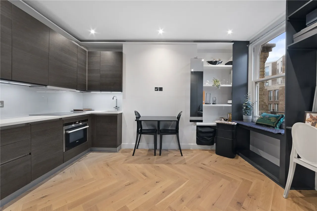 Fitzjohn's Avenue, Hampstead, NW3, photo 4