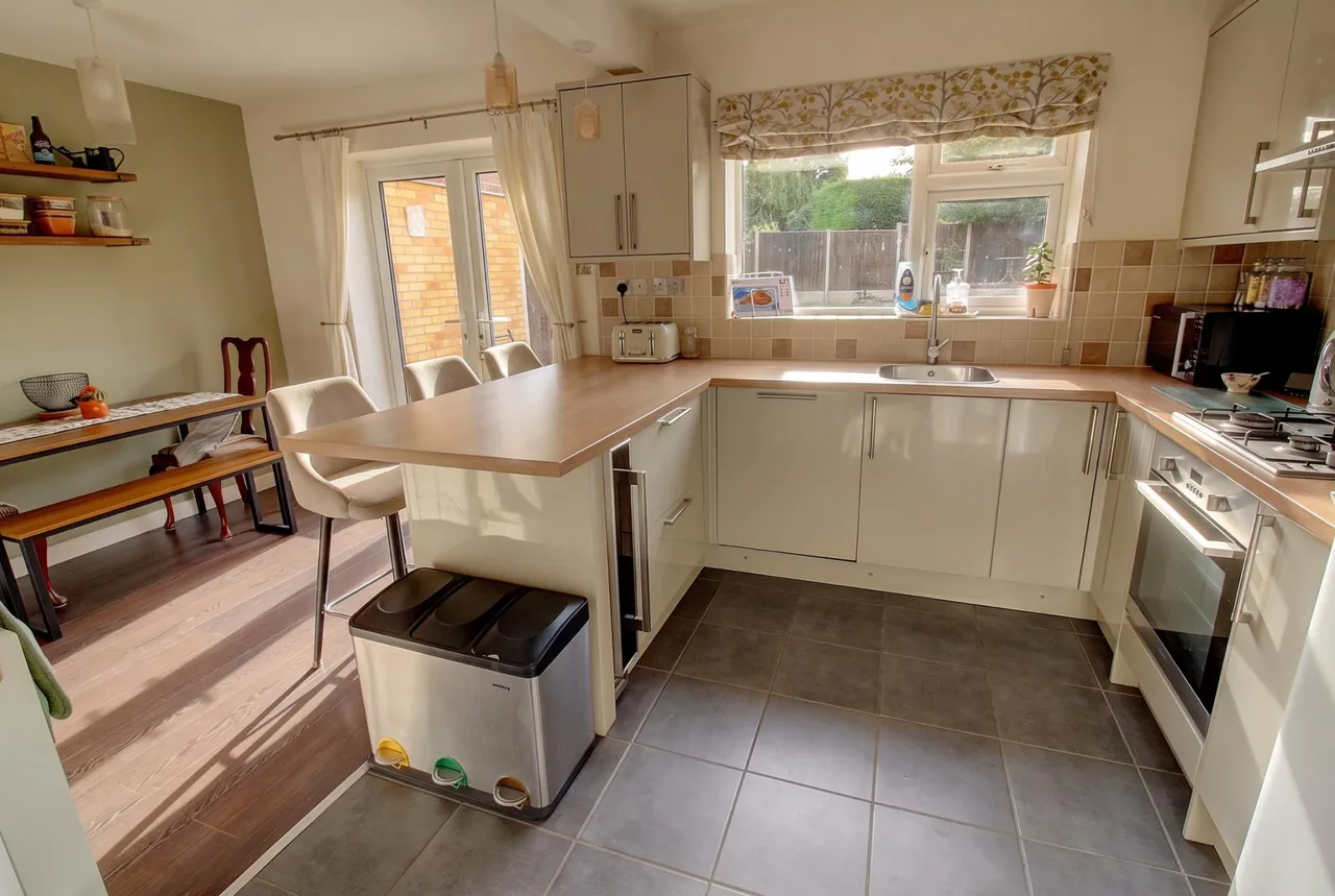 Coltbeck Avenue, Narborough, LE19, photo 3