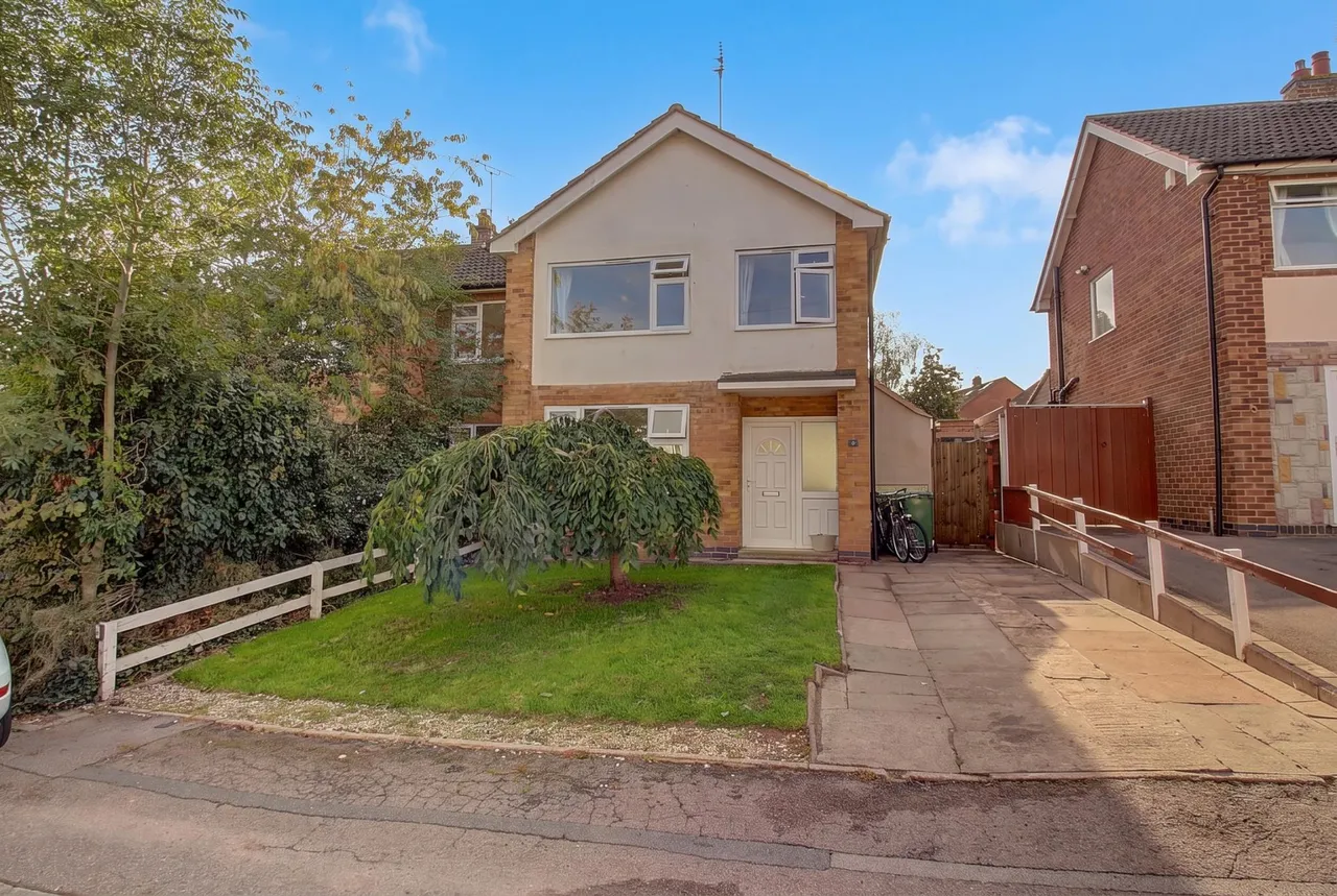 3 bed house for sale, Coltbeck Avenue, Narborough, LE19