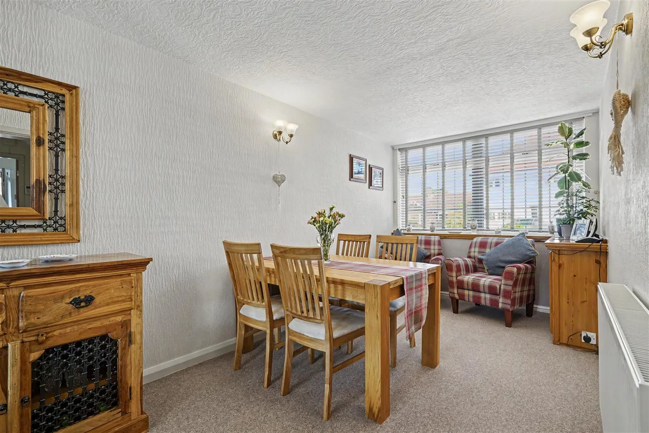 Trowell Grove, Long Eaton, NG10, photo 8