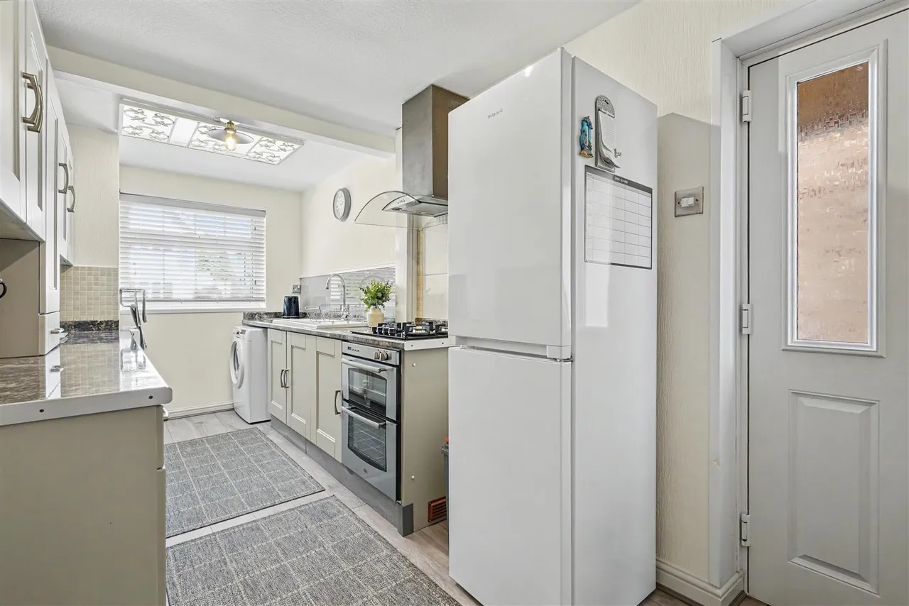 Trowell Grove, Long Eaton, NG10, photo 10