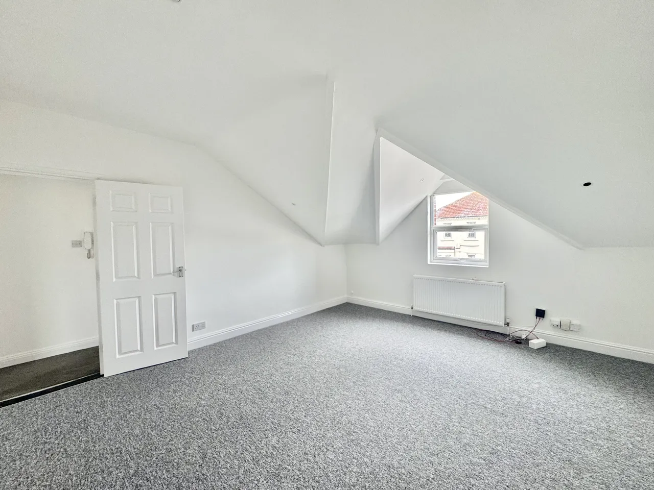 St. Andrews Road, Southsea, PO5, photo 3