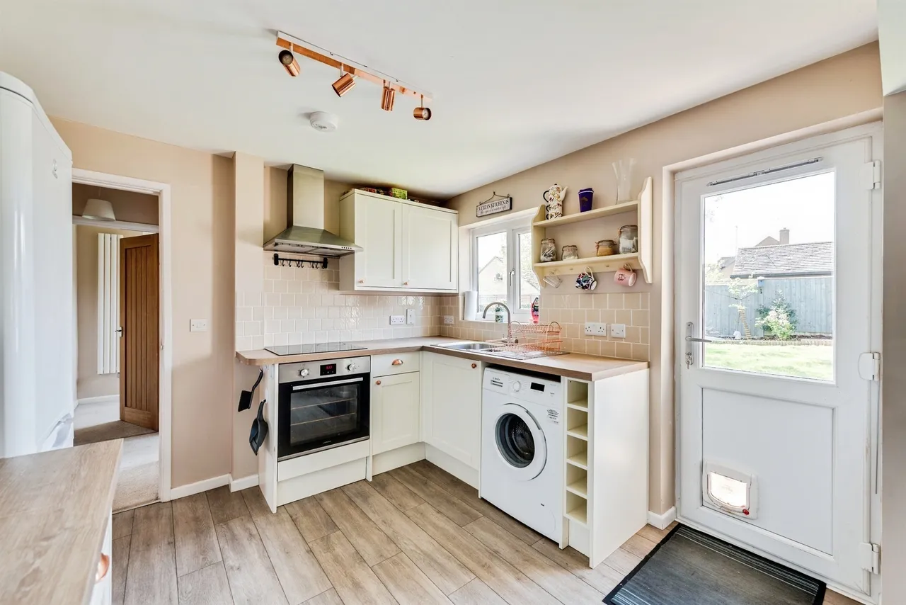 Flexneys Paddock, Stanton Harcourt, OX29, photo 4