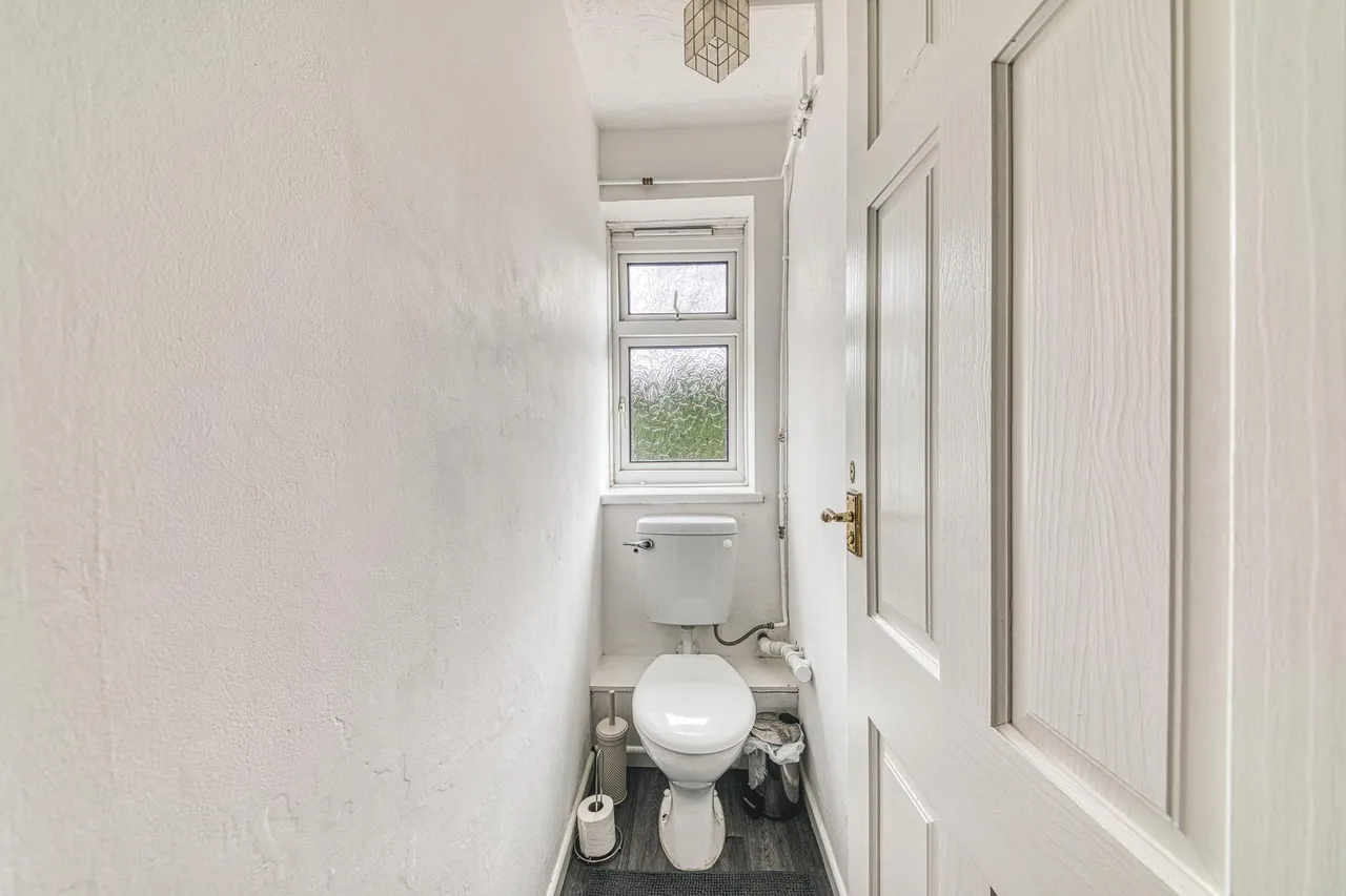 Finchley Avenue, Mackworth, DE22, photo 8