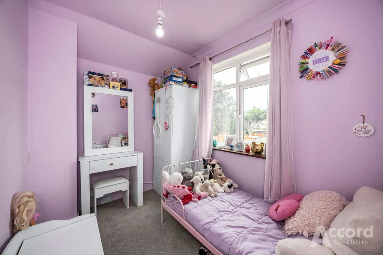Alma Avenue, Hornchurch, RM12, photo 12