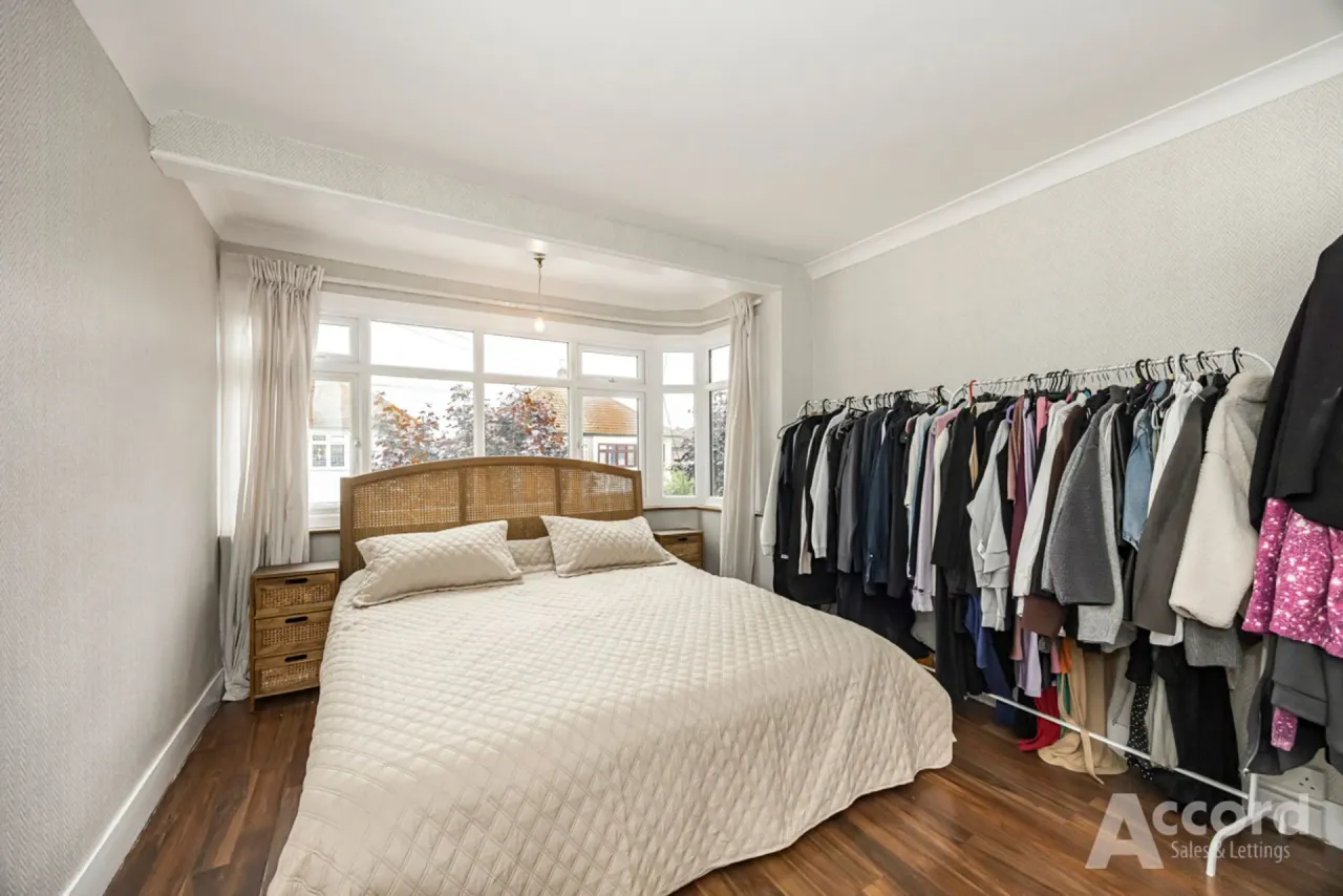Alma Avenue, Hornchurch, RM12, photo 9
