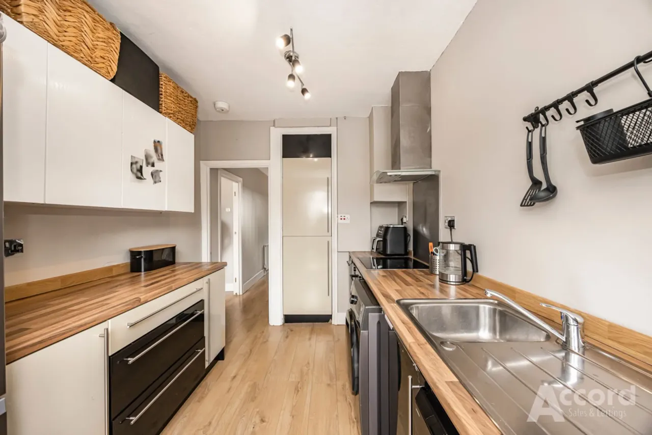 Alma Avenue, Hornchurch, RM12, photo 6