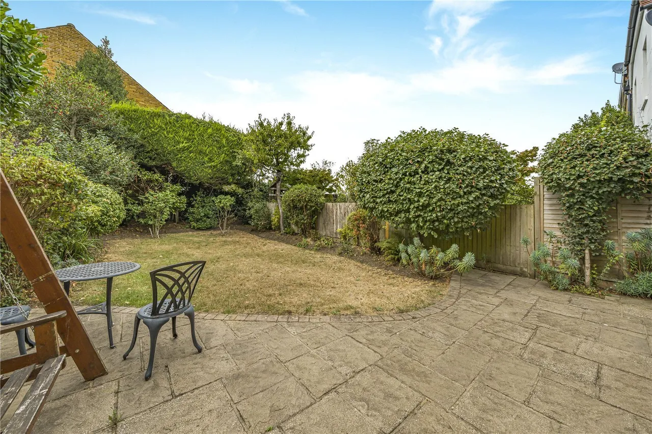 Weston Park, Thames Ditton, KT7, photo 3