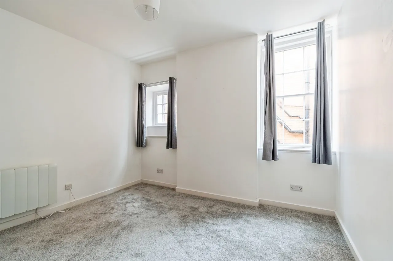 Roundstone Street, Trowbridge, BA14, photo 9