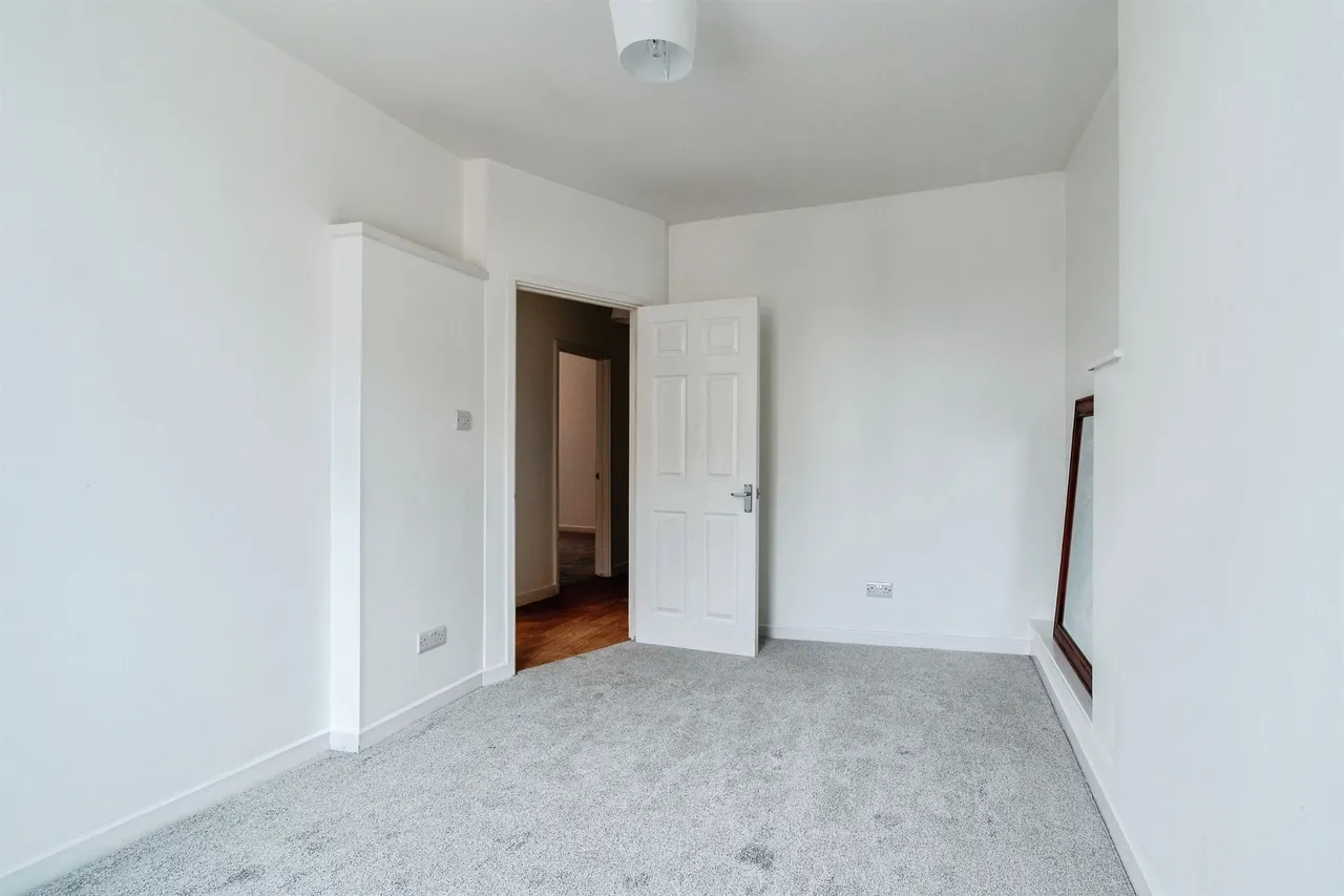Roundstone Street, Trowbridge, BA14, photo 12