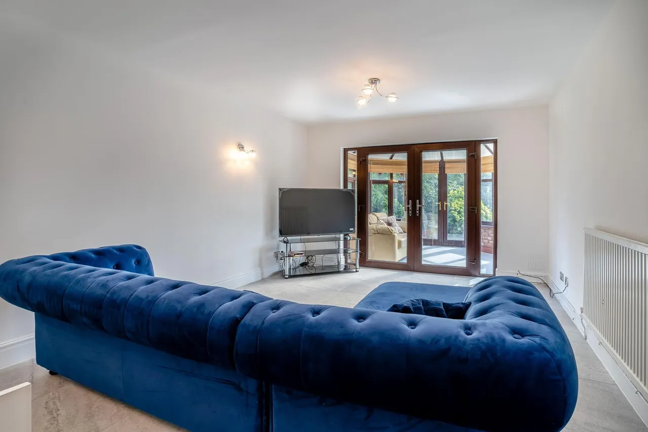Chepstow Road, Langstone, NP18, photo 8