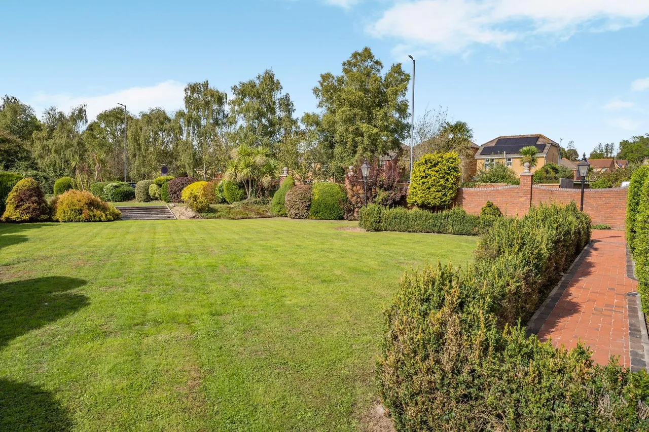 Chepstow Road, Langstone, NP18, photo 22