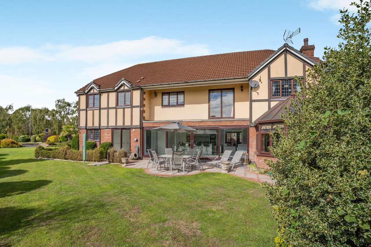 Chepstow Road, Langstone, NP18, photo 21