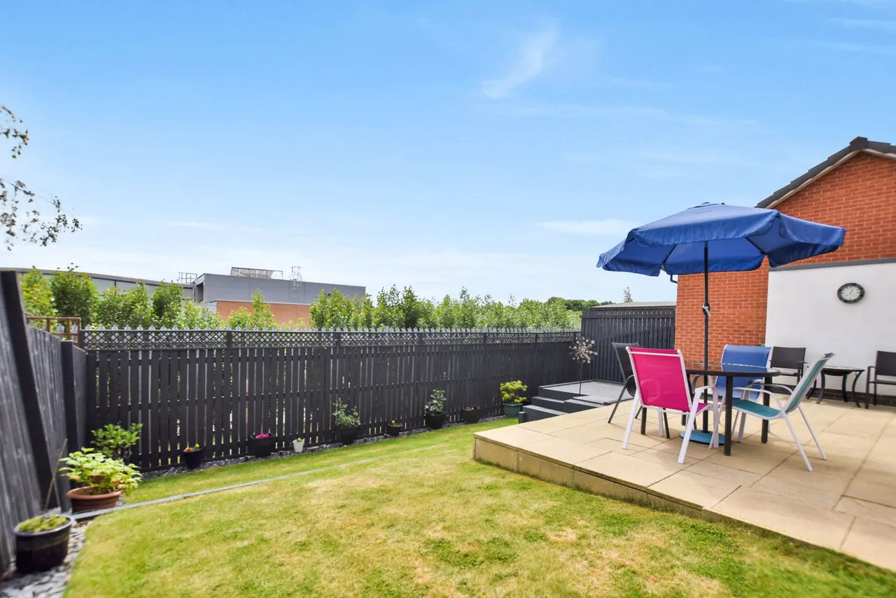 Cotham Drive, Wakefield, WF2, photo 23