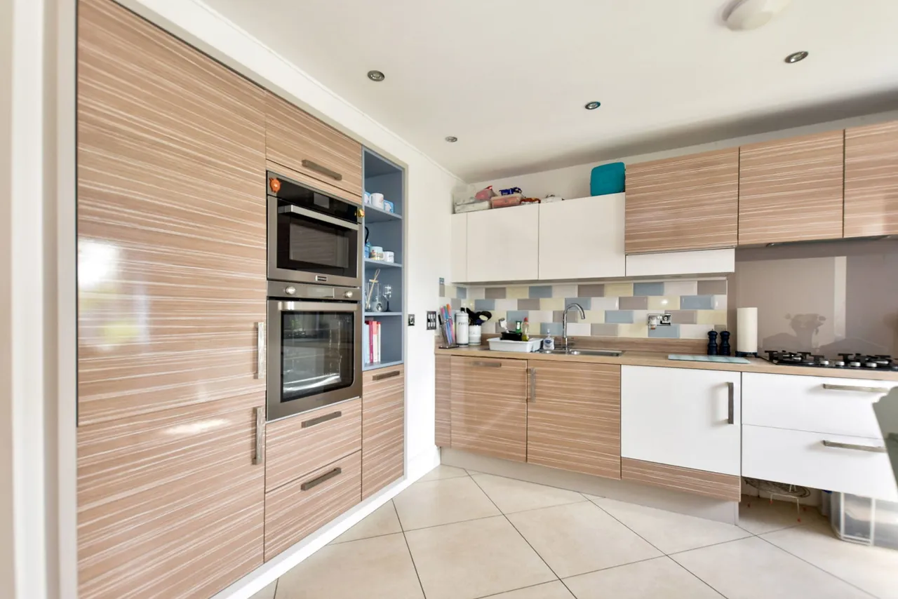 Cotham Drive, Wakefield, WF2, photo 7