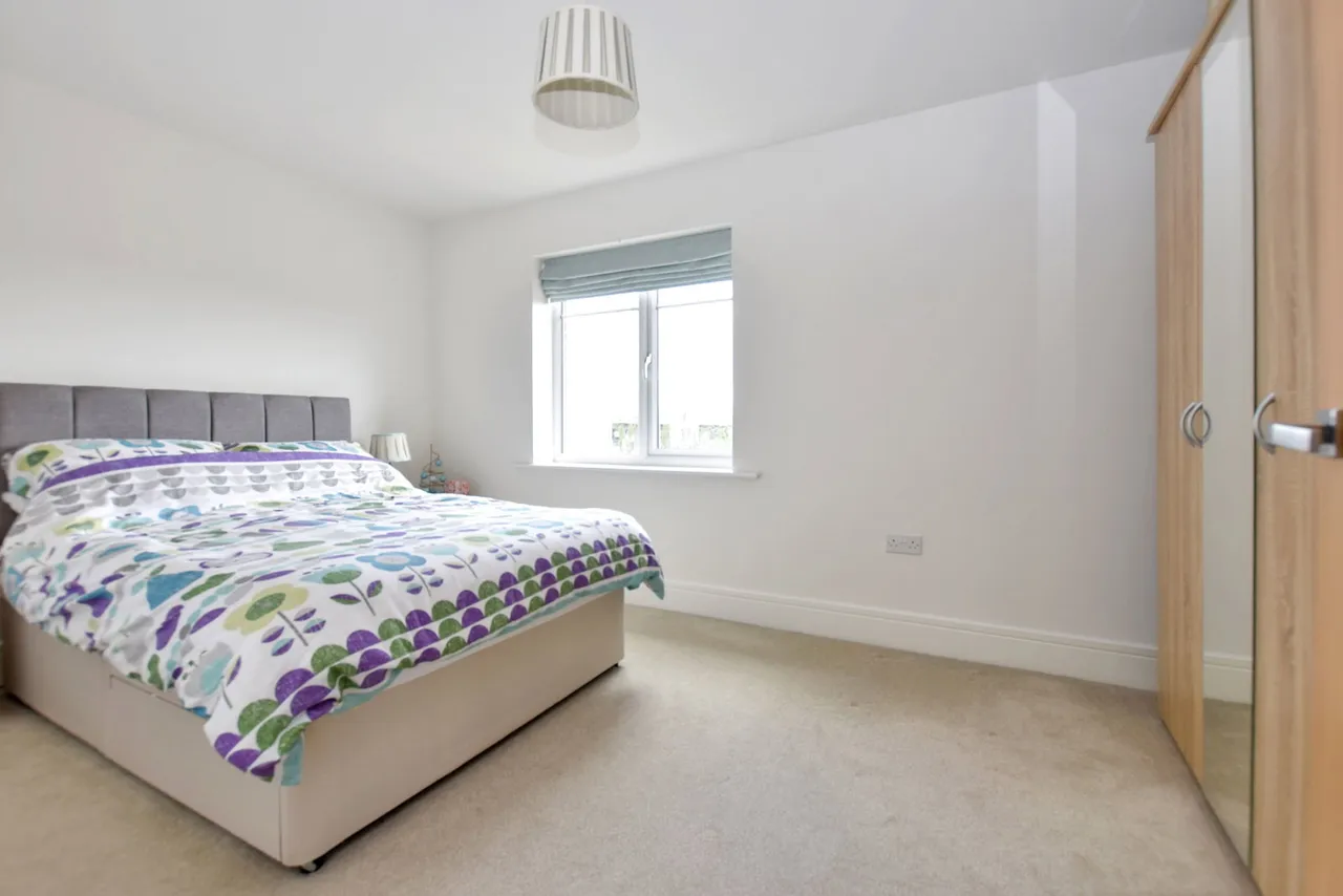 Cotham Drive, Wakefield, WF2, photo 15