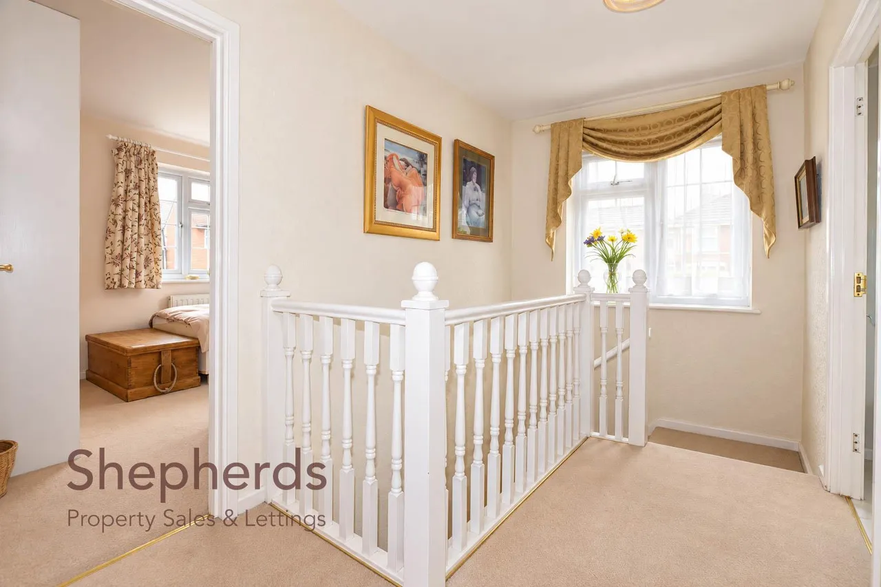 Taylors Avenue, Hoddesdon, EN11, photo 22