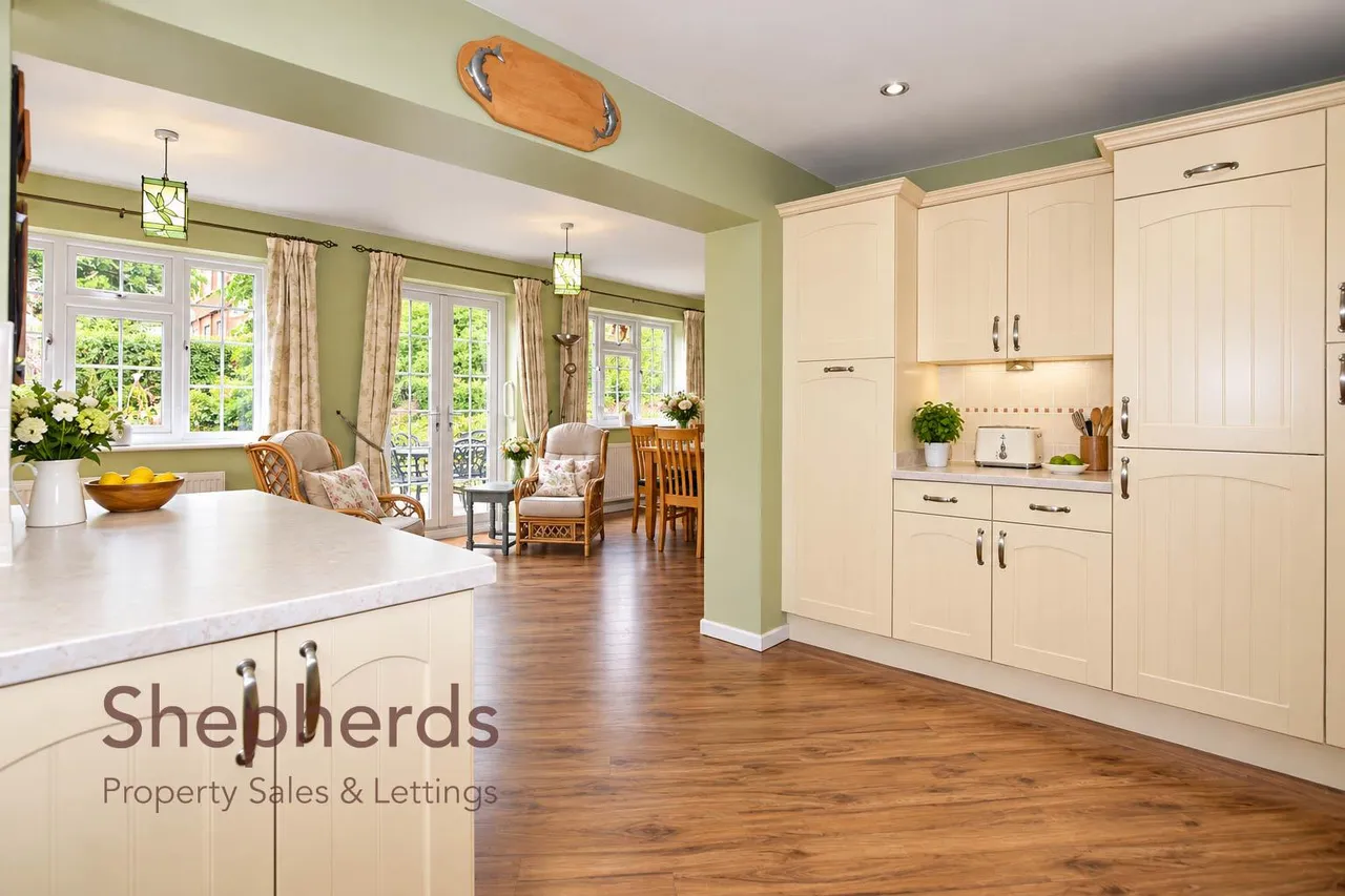 Taylors Avenue, Hoddesdon, EN11, photo 9