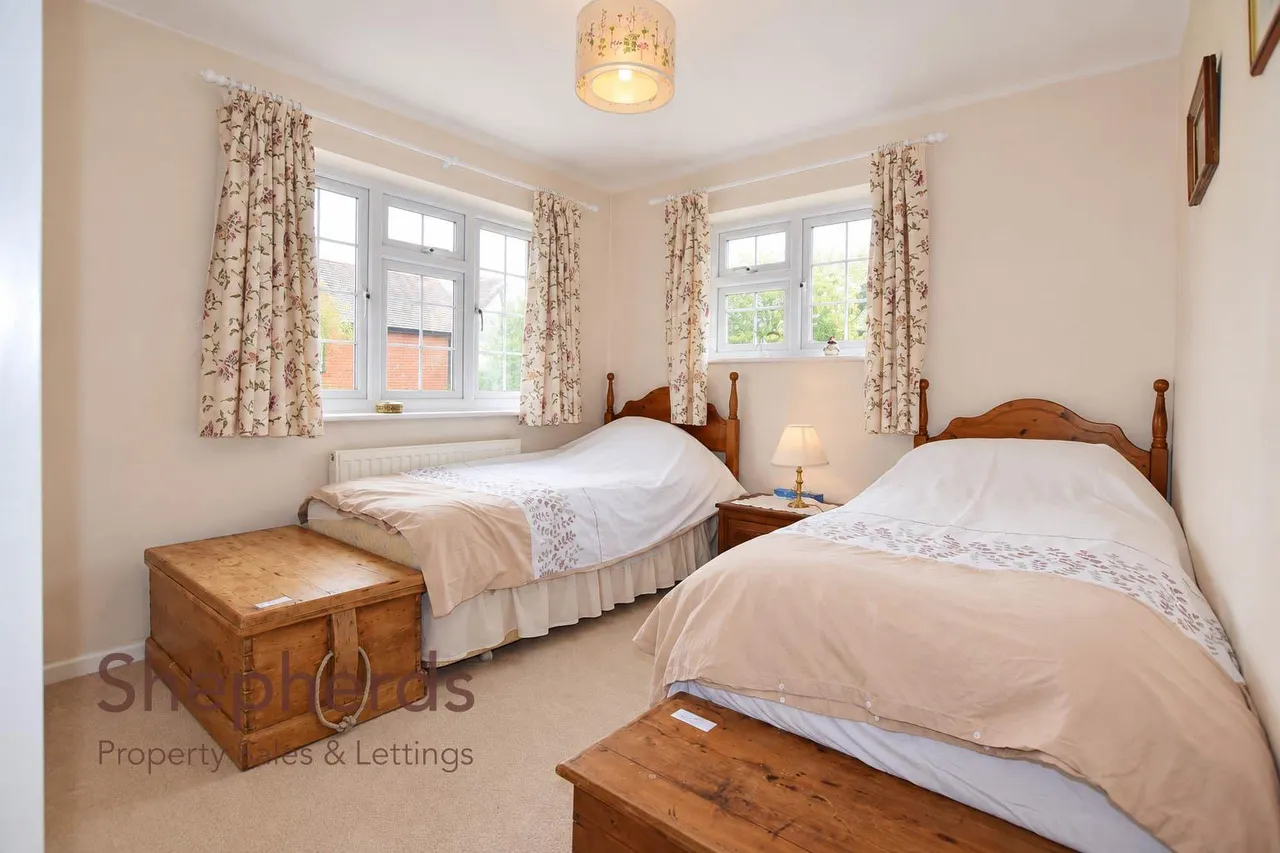 Taylors Avenue, Hoddesdon, EN11, photo 18