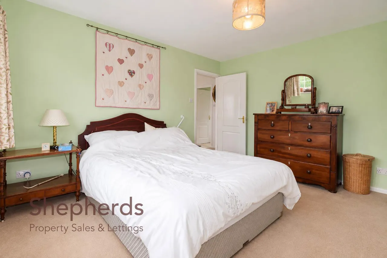 Taylors Avenue, Hoddesdon, EN11, photo 17