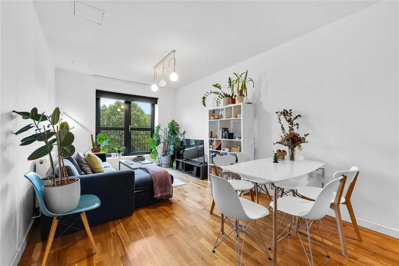 2 bed flat to rent, Boundary Street, Shoreditch, E2