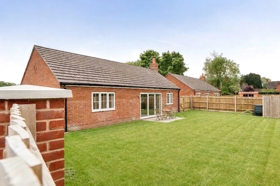 Orchard Way, Bramley, Tadley, Hampshire, RG26 5WW, photo 13