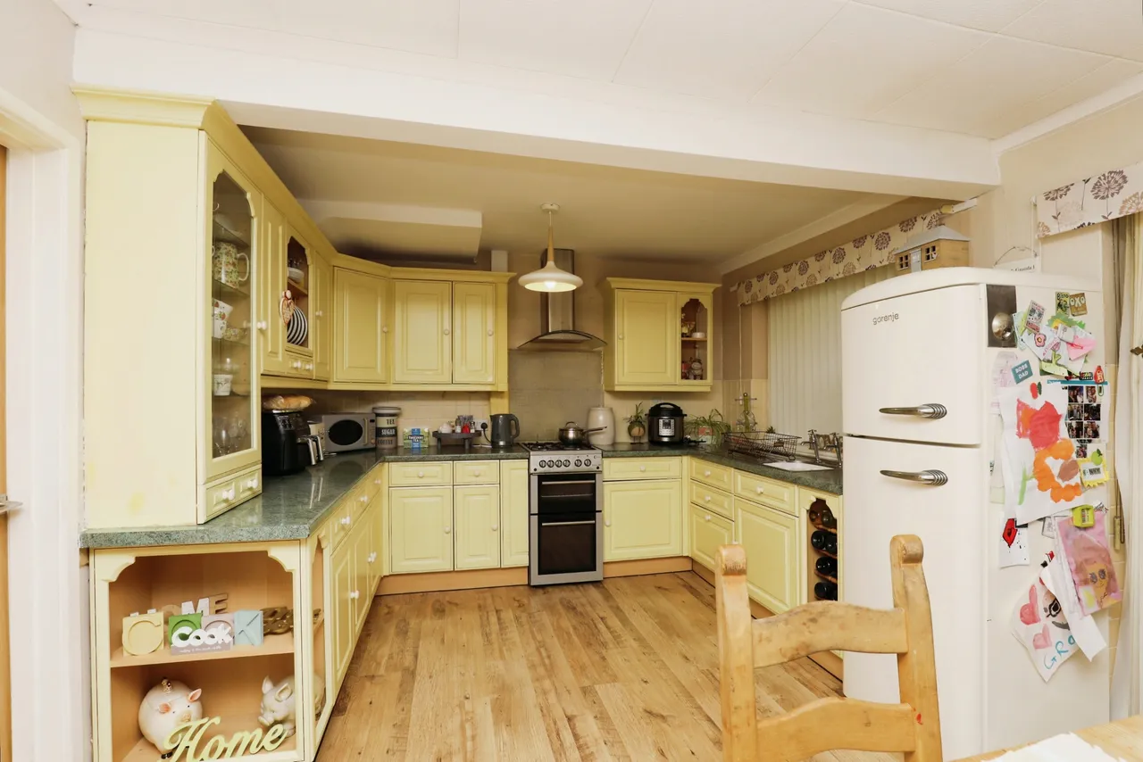 Thirlmere Drive, Liverpool, photo 6