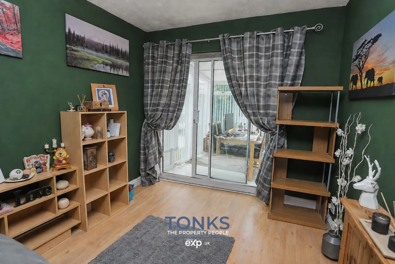 Cumberland Road, Oldbury, B68, photo 5