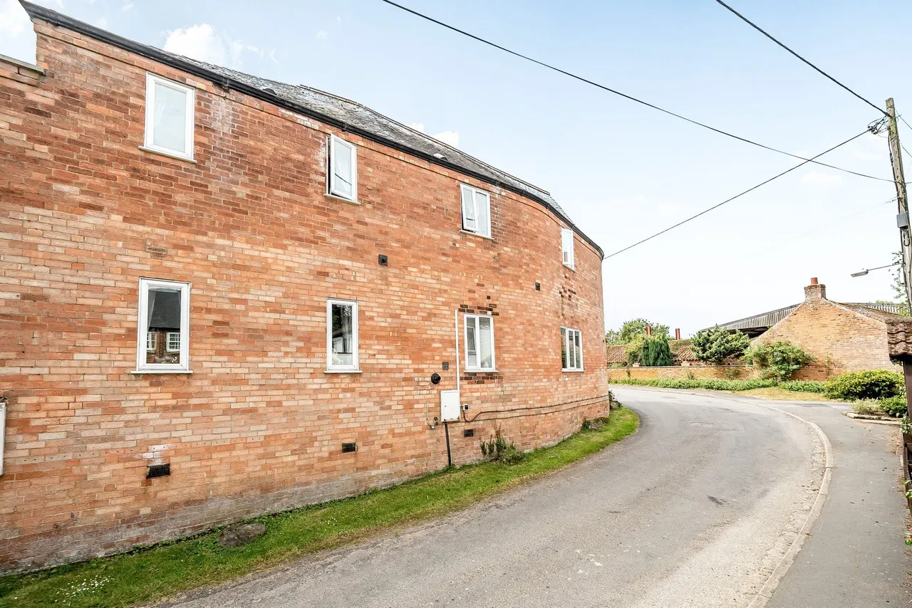 Pilham, Gainsborough, DN21, photo 31