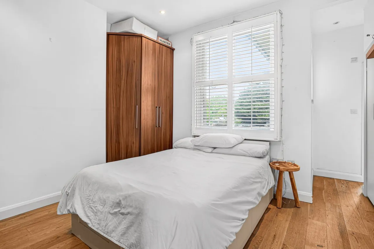 Lancaster Road, London, W11, photo 3