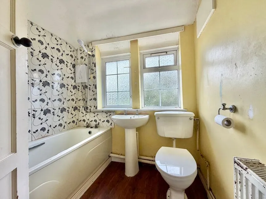 Courtiers Drive, Bishops Cleeve, Gloucestershire, GL52, photo 7