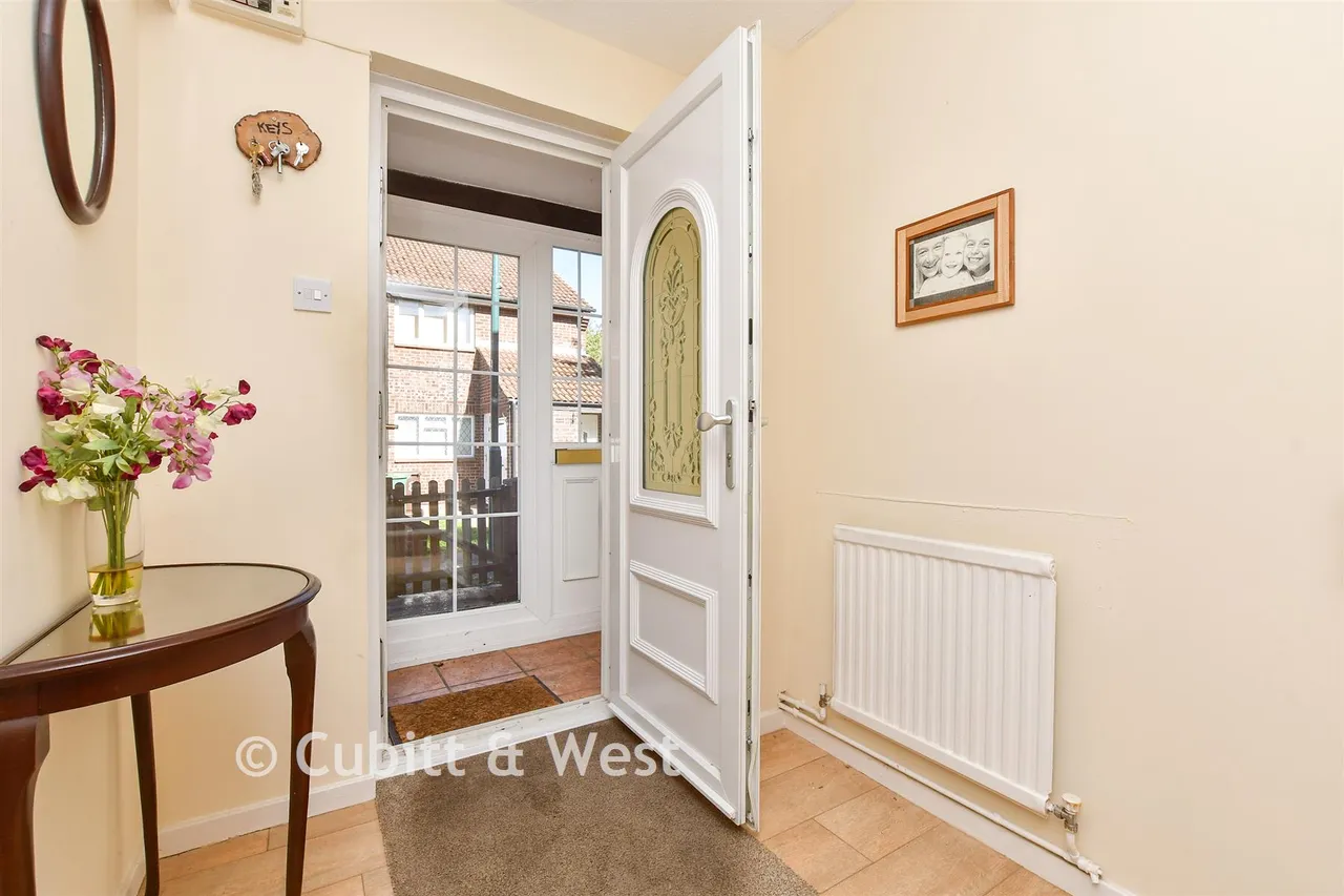 Mariette Way, Wallington, SM6, photo 7