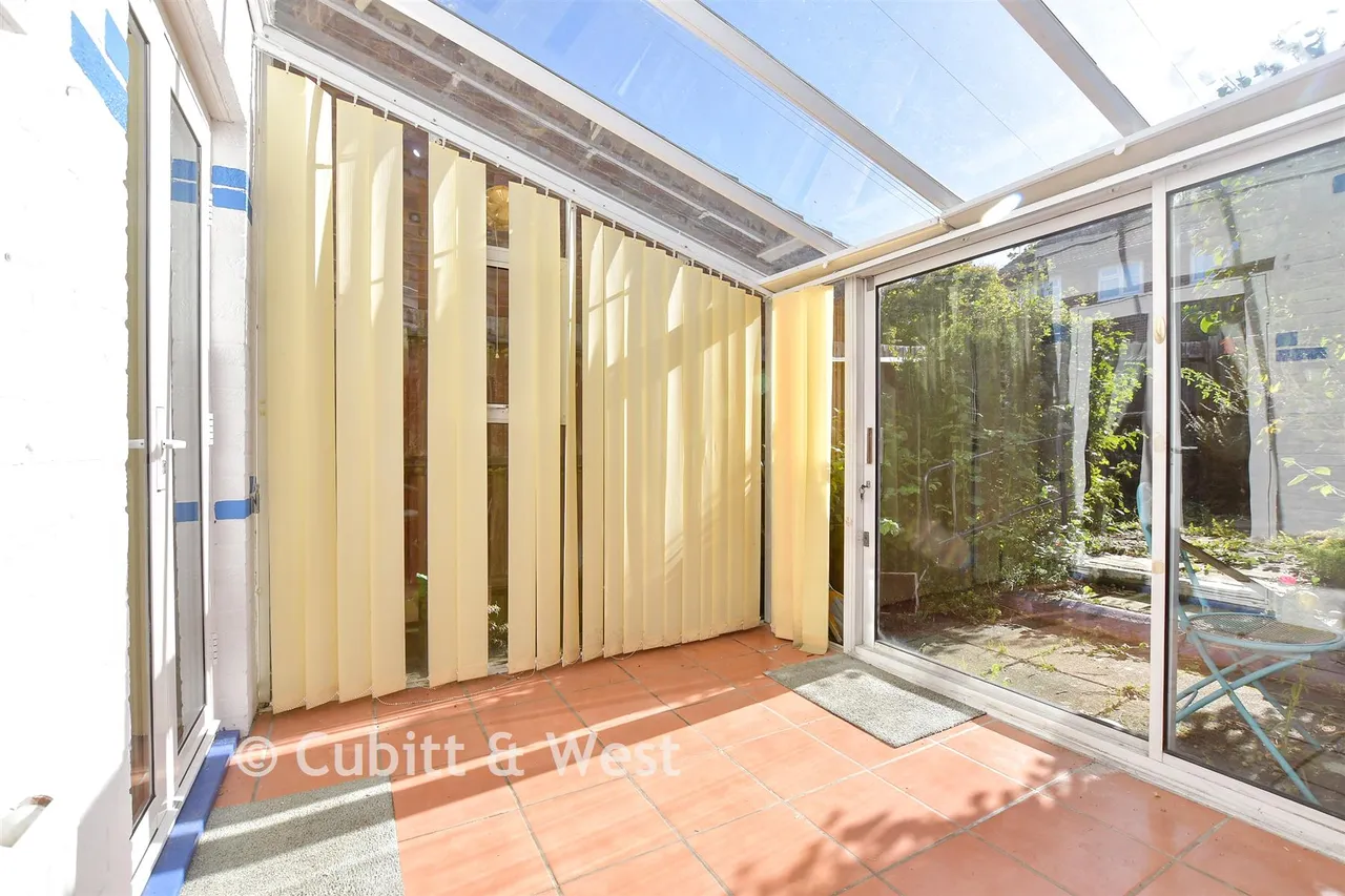 Mariette Way, Wallington, SM6, photo 4